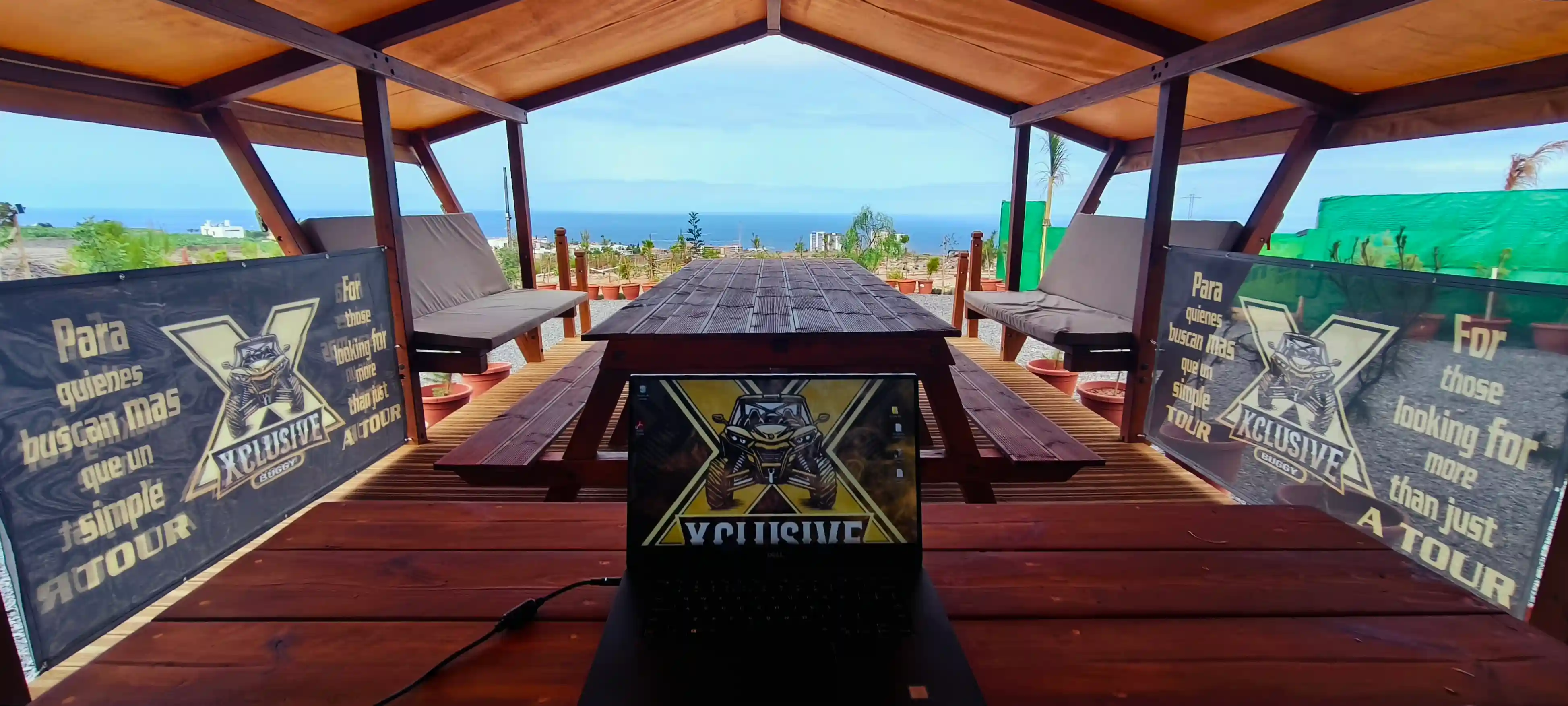 Welcome & check-in space